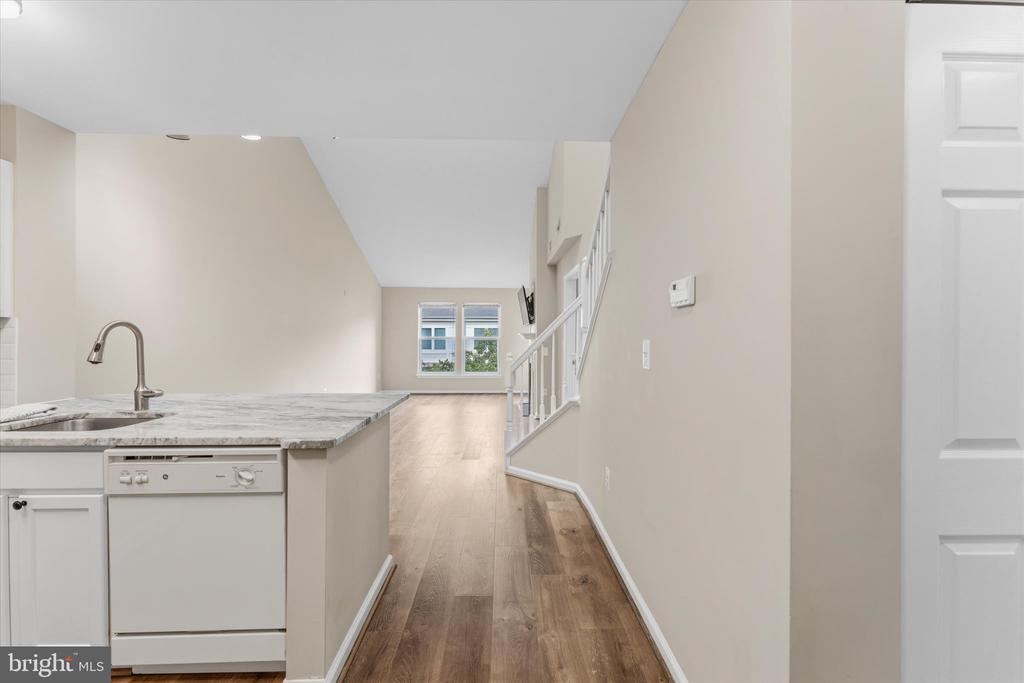 12000 MARKET STREET Unit: 446