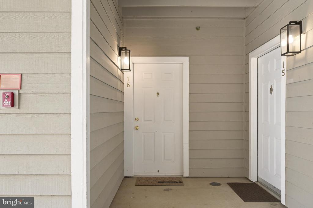 1701 LAKE SHORE CREST DRIVE Unit: 16