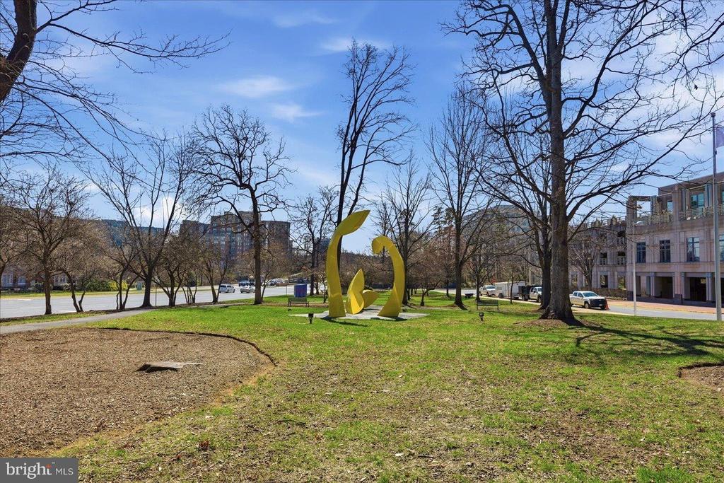 1701 LAKE SHORE CREST DRIVE Unit: 16