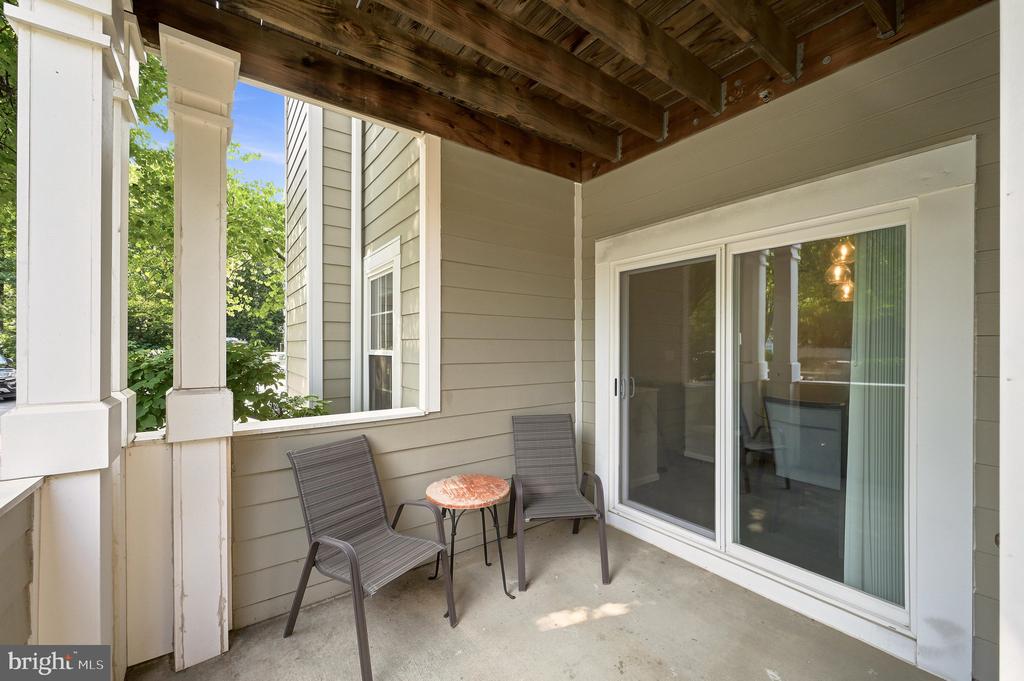 1701 LAKE SHORE CREST DRIVE Unit: 16