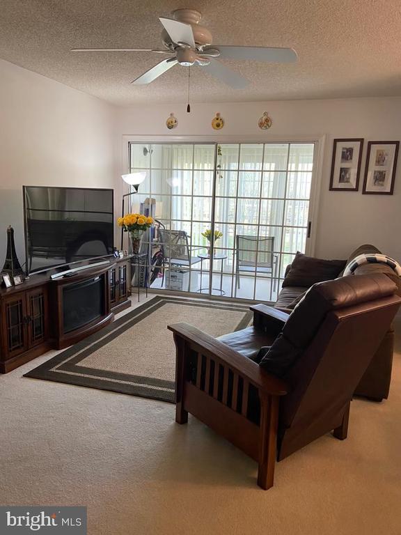 12102 GREEN LEAF COURT Unit: 102
