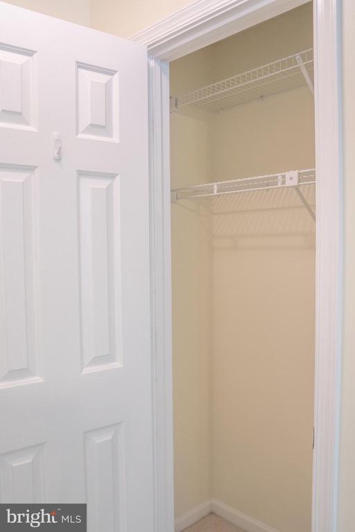12102 GREEN LEAF COURT Unit: 102
