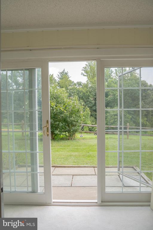 12102 GREEN LEAF COURT Unit: 102