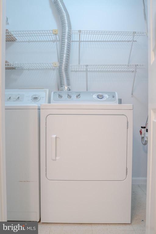 12102 GREEN LEAF COURT Unit: 102