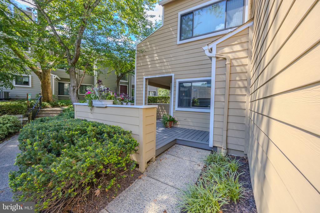 11017-A VILLARIDGE COURT