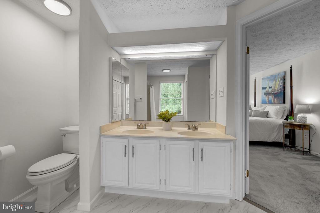 1425 CELLAR CREEK WAY