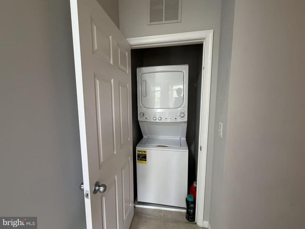 11353 ARISTOTLE DRIVE Unit: 8-305