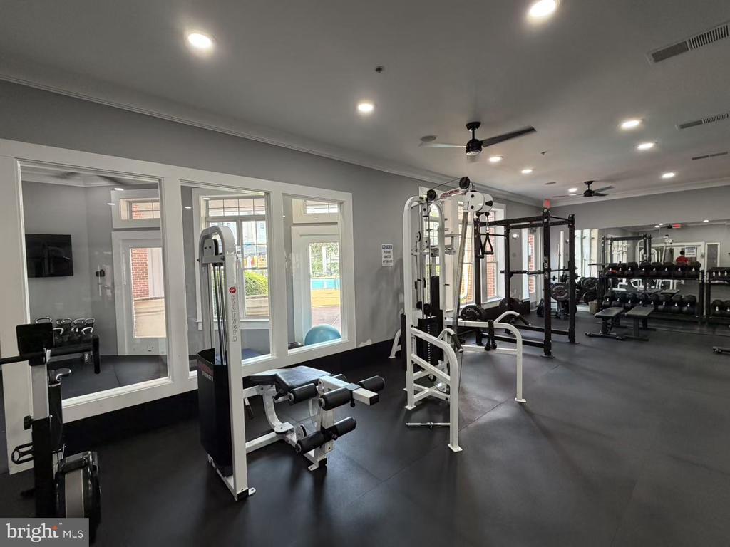 11353 ARISTOTLE DRIVE Unit: 8-305