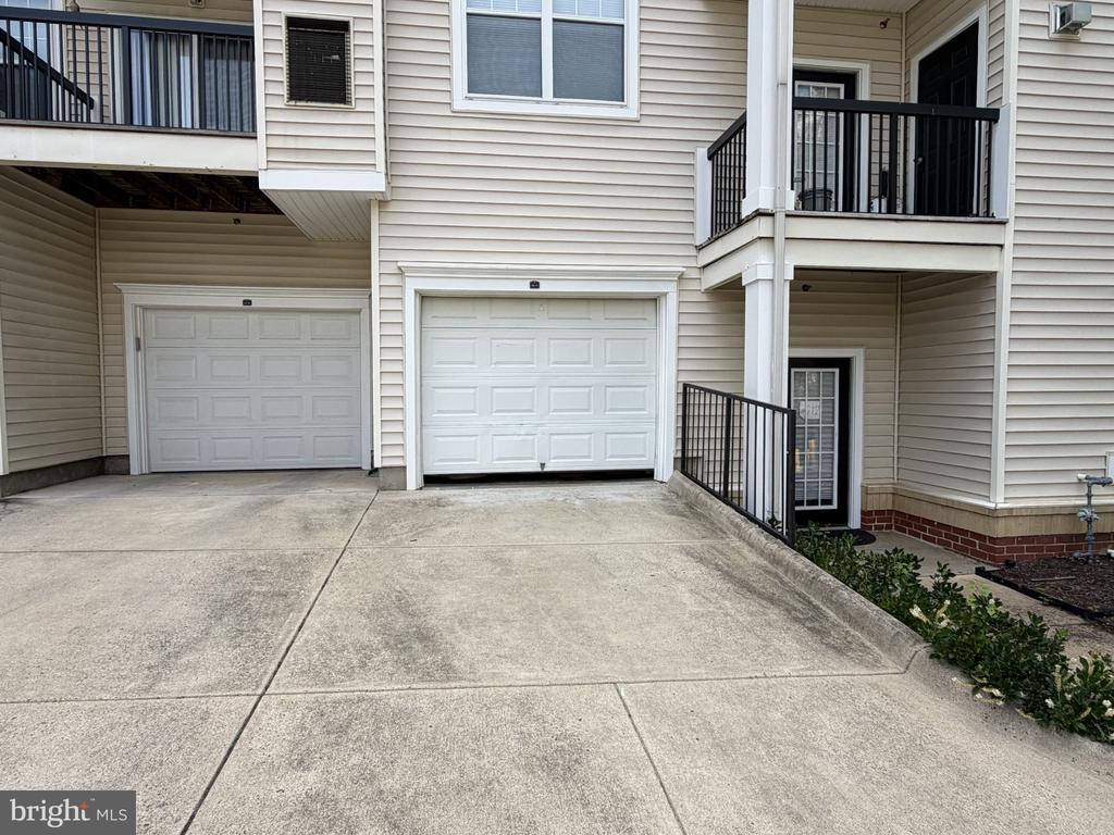 11353 ARISTOTLE DRIVE Unit: 8-305