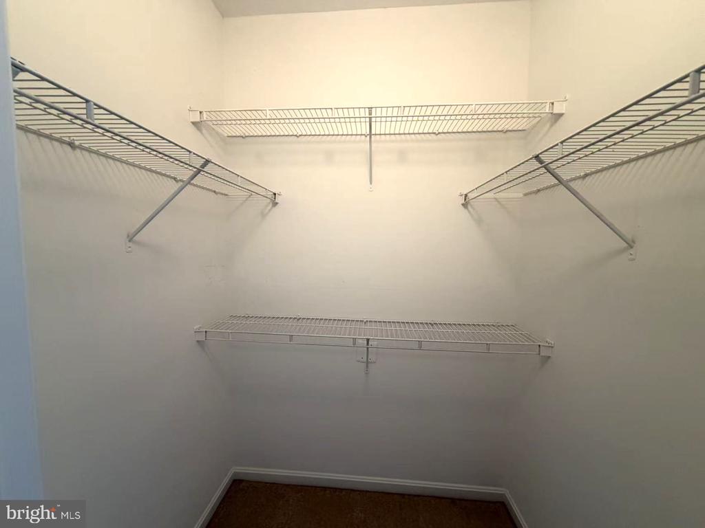 11353 ARISTOTLE DRIVE Unit: 8-305