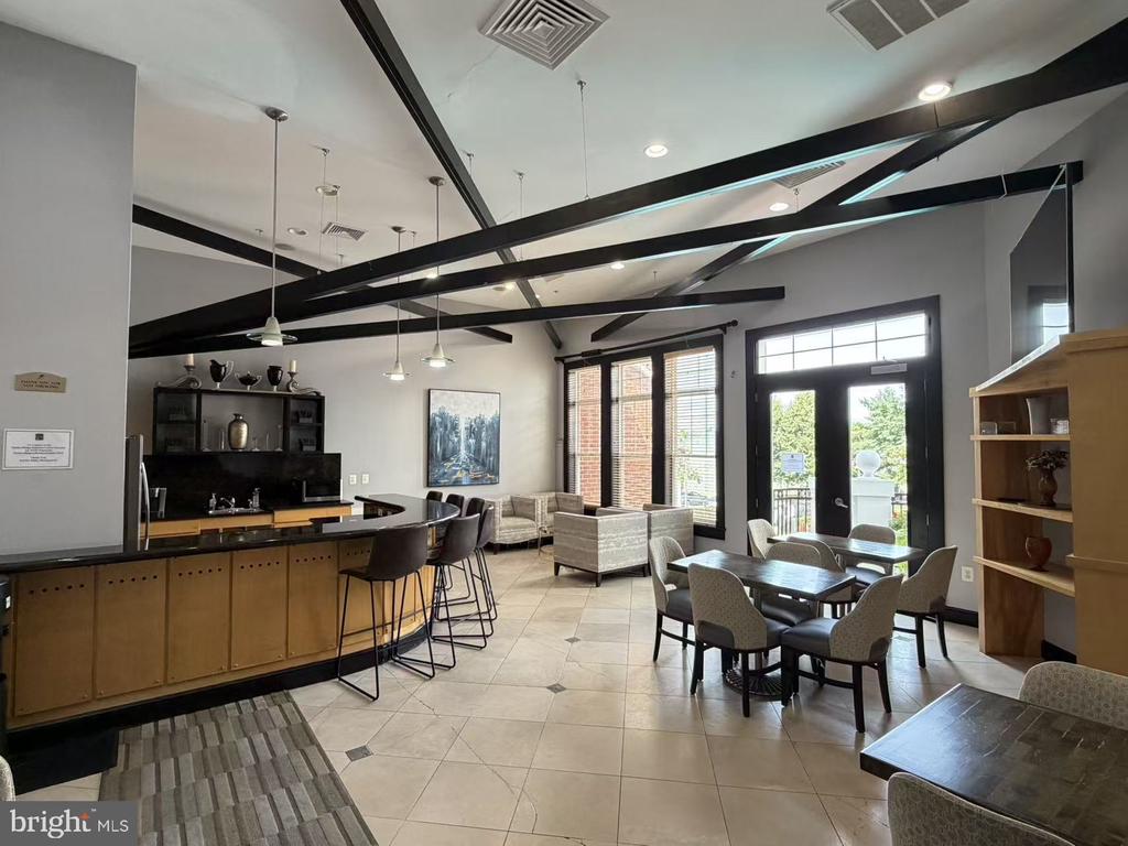 11353 ARISTOTLE DRIVE Unit: 8-305