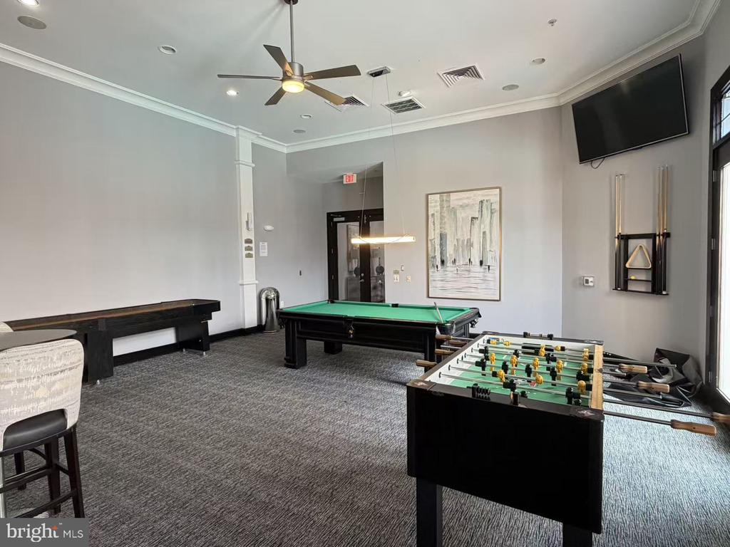 11353 ARISTOTLE DRIVE Unit: 8-305