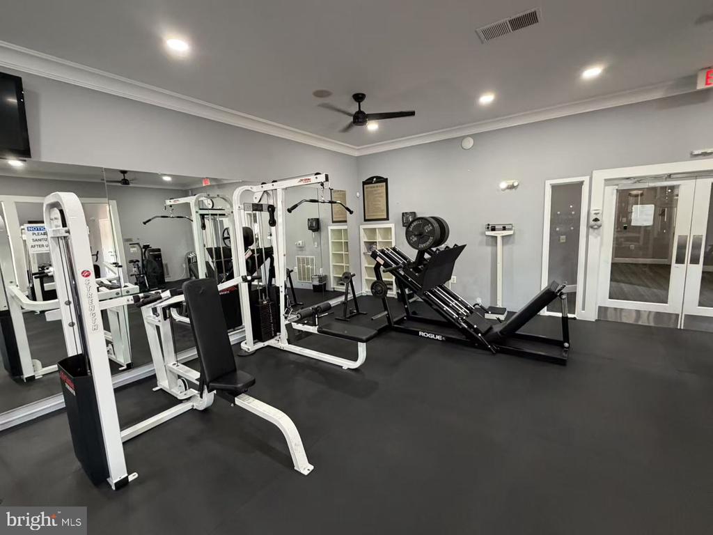 11353 ARISTOTLE DRIVE Unit: 8-305