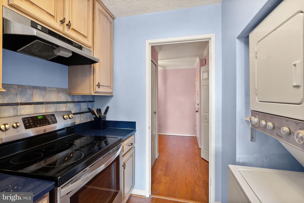 1800 OLD ROAD Unit: 1021
