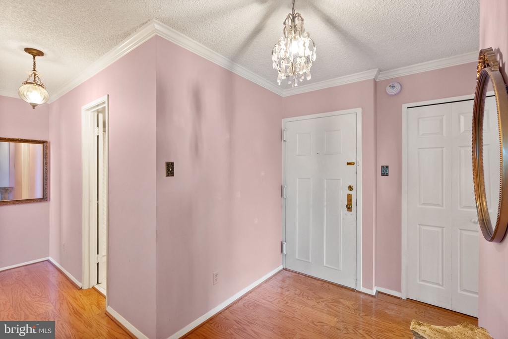 1800 OLD ROAD Unit: 1021