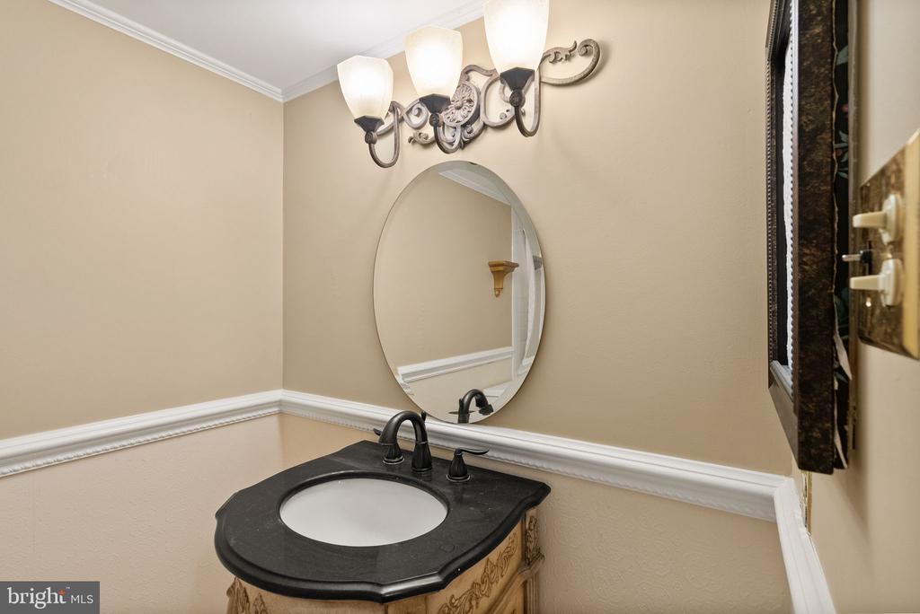 1800 OLD ROAD Unit: 1021