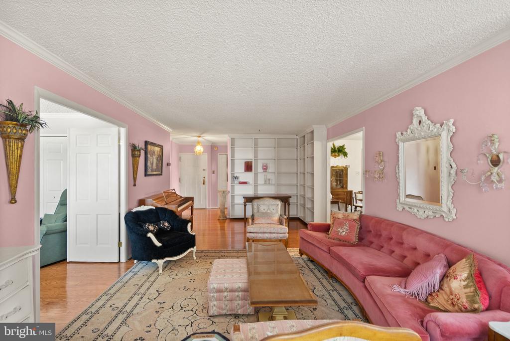1800 OLD ROAD Unit: 1021