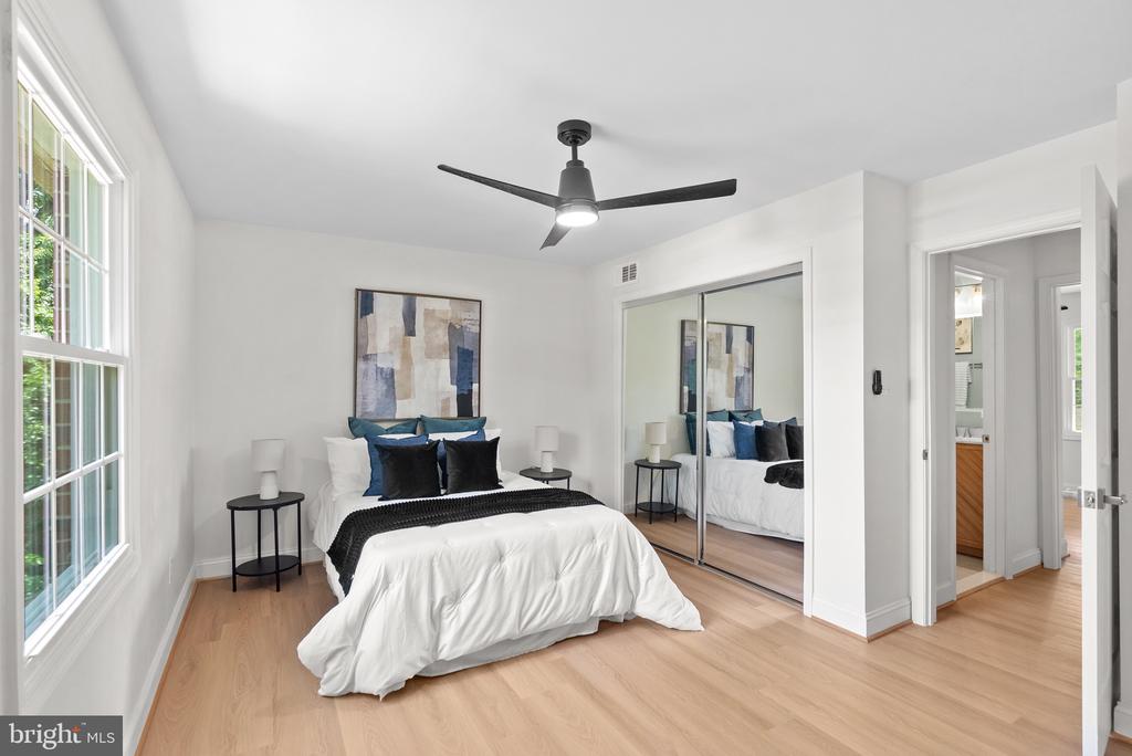 8530 BARRINGTON COURT Unit: 938