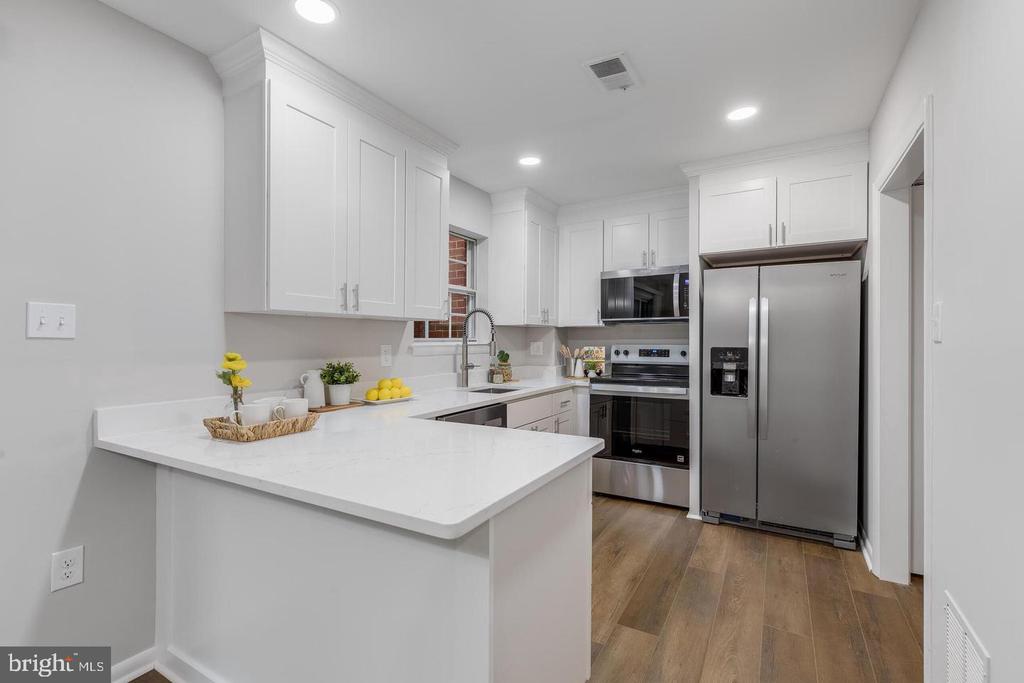 2256 GUNSMITH SQUARE