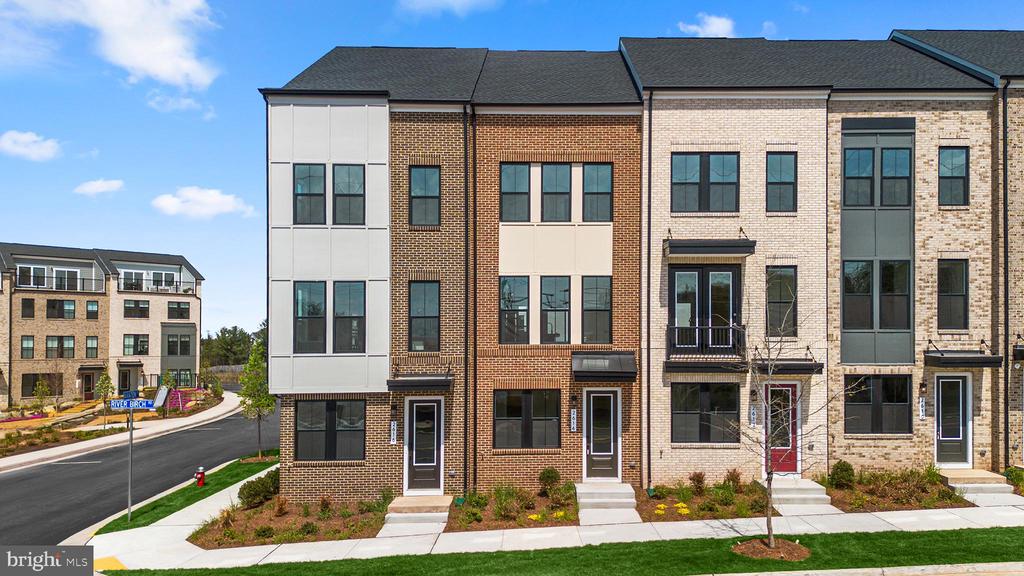 13756 AVIATION PLACE Unit: HOMESITE 12