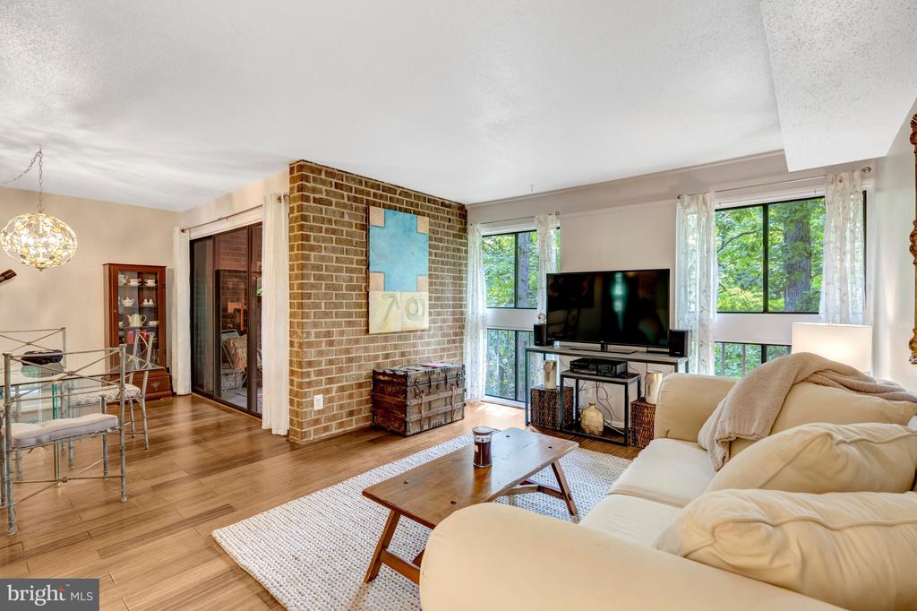 1550 MOORINGS DRIVE Unit: 1A/22C
