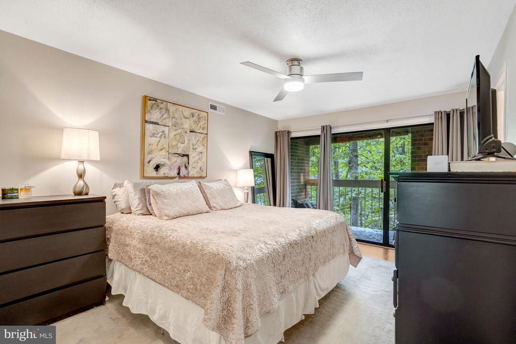 1550 MOORINGS DRIVE Unit: 1A/22C