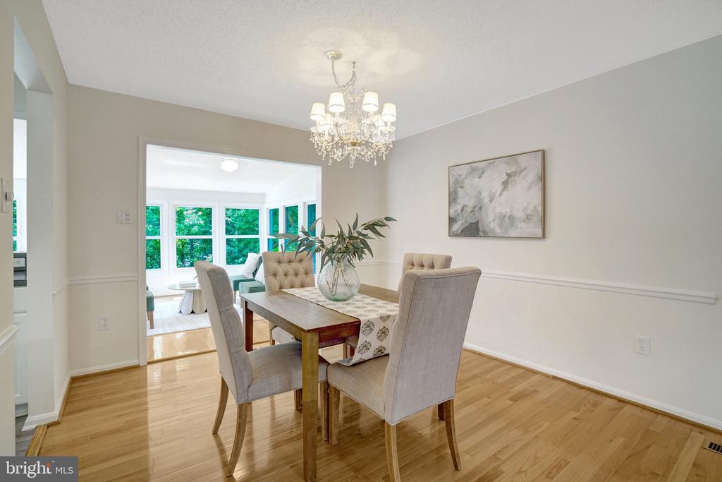 4503 LANTERN PLACE