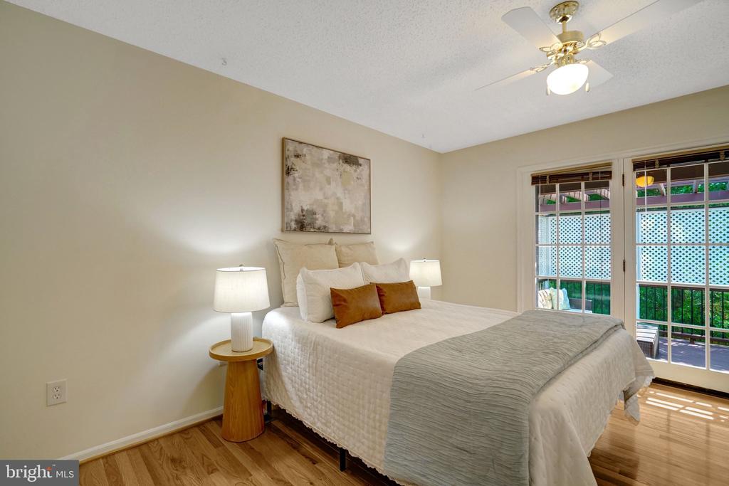 4503 LANTERN PLACE