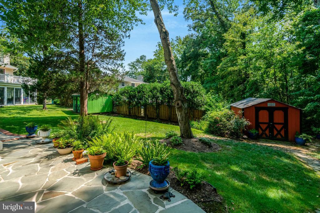 4503 LANTERN PLACE