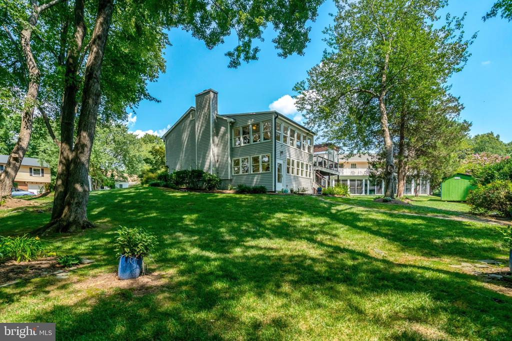 4503 LANTERN PLACE