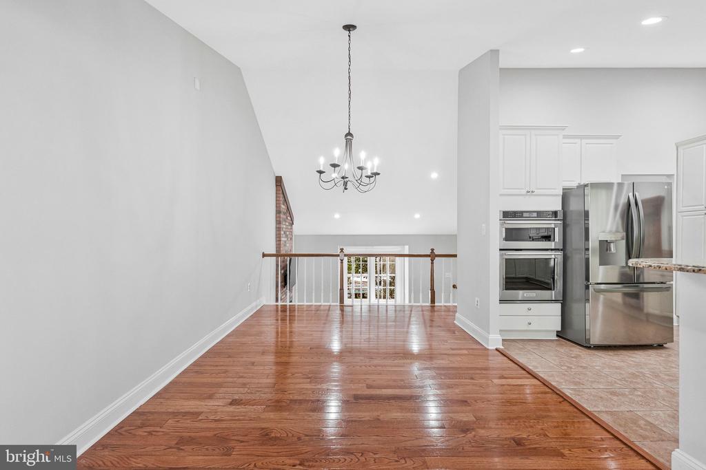 13716 SPRINGHAVEN DRIVE