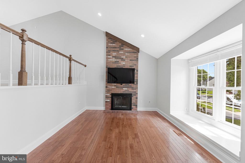 13716 SPRINGHAVEN DRIVE