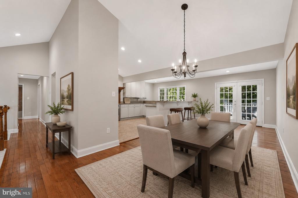 13716 SPRINGHAVEN DRIVE