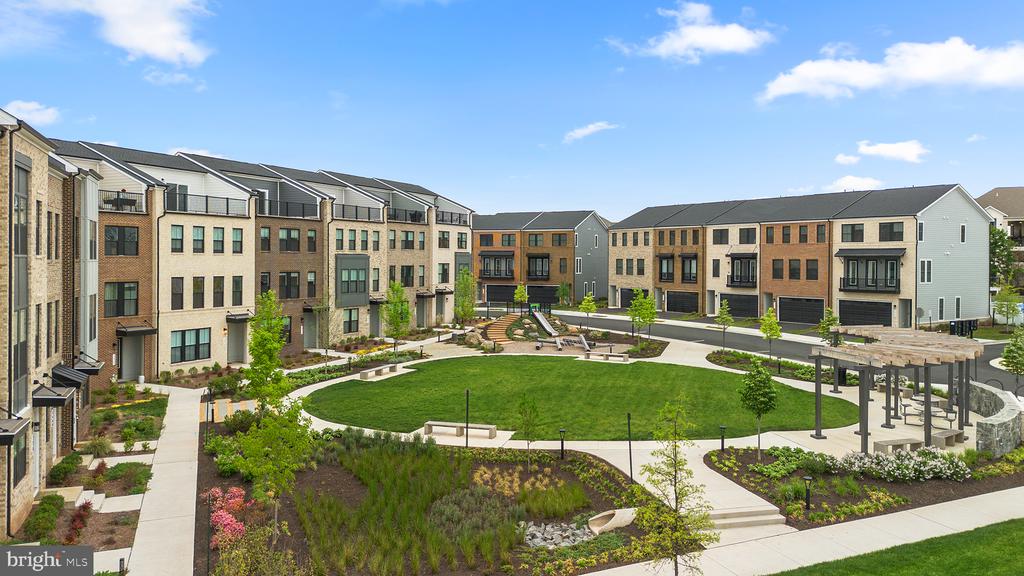 13768 AVIATION PLACE Unit: HOMESITE 6
