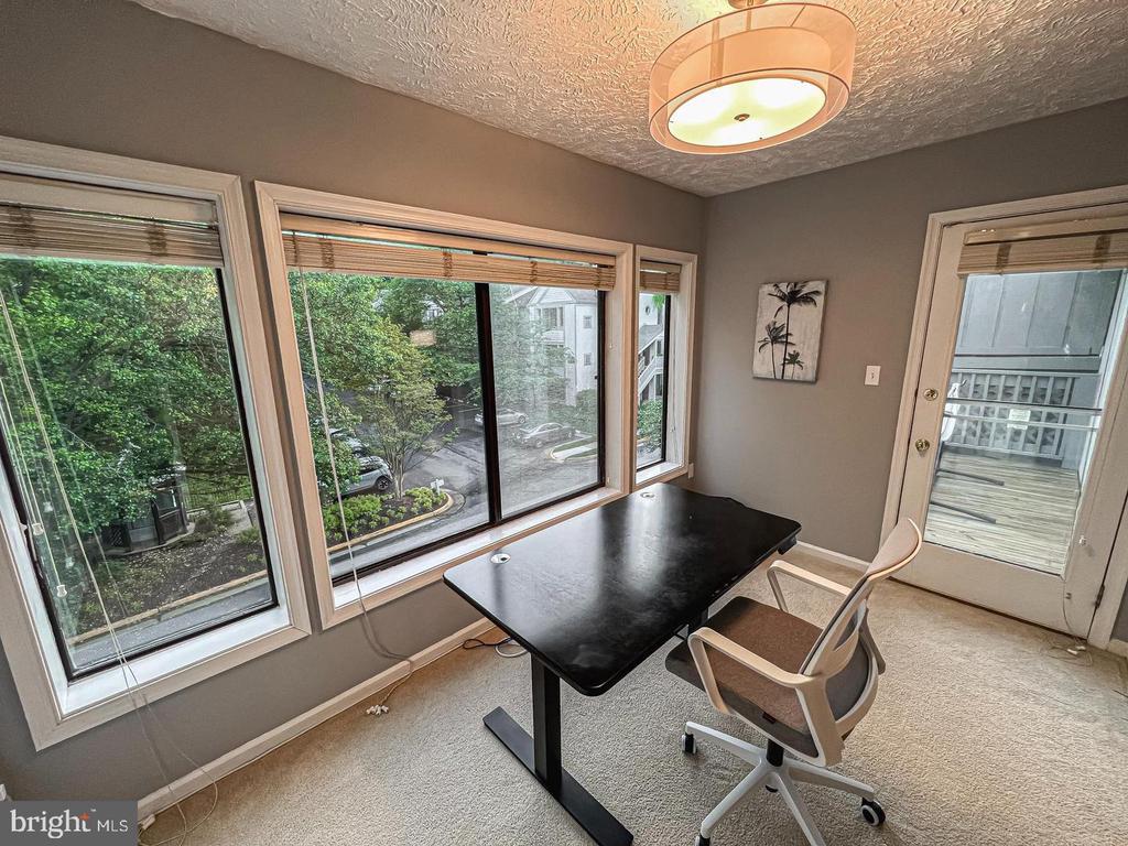 2239 HUNTERS RUN DRIVE Unit: 2239