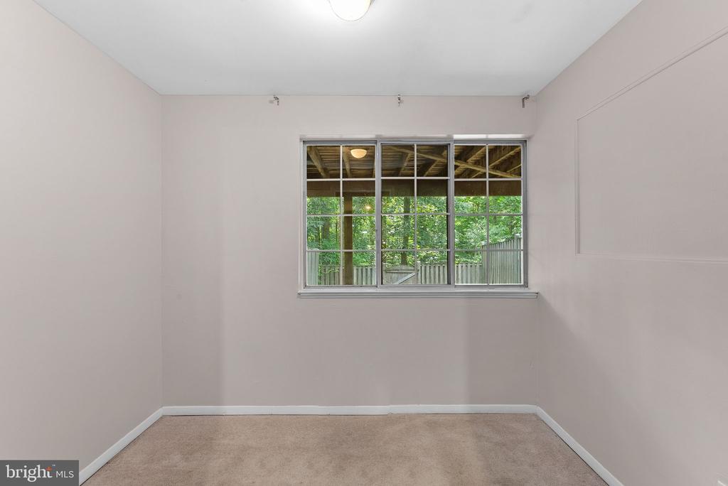 8693 BENT ARROW COURT