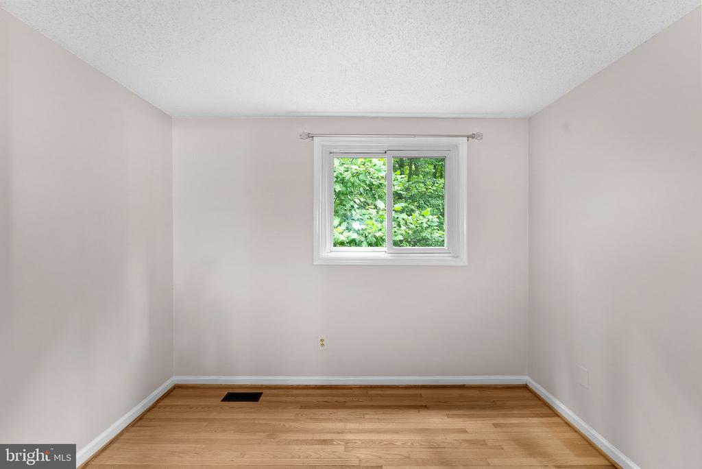 8693 BENT ARROW COURT