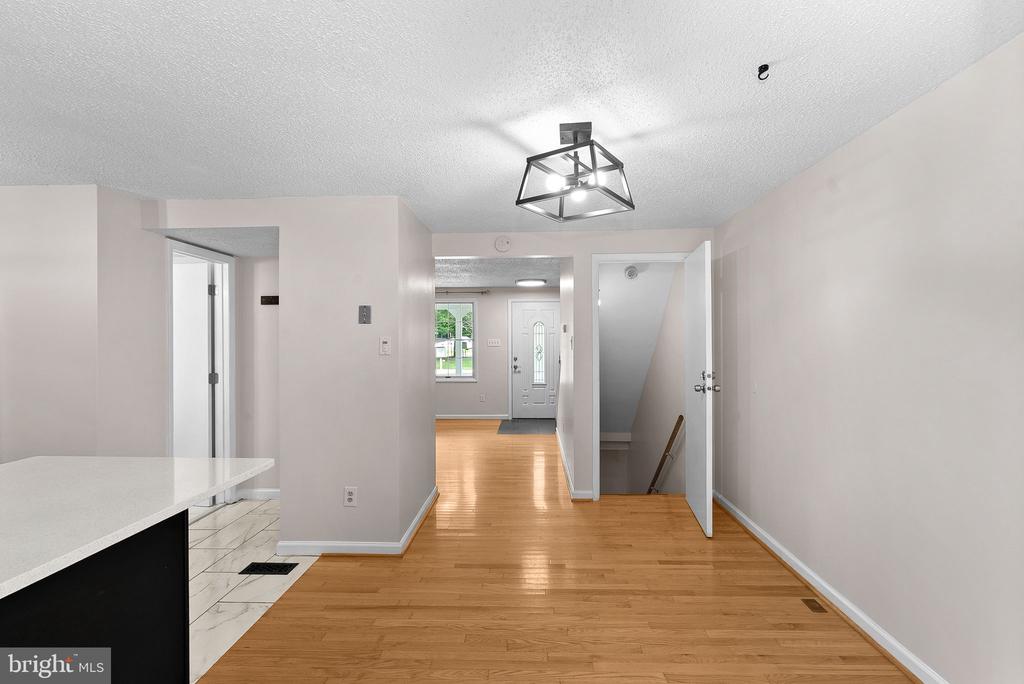 8693 BENT ARROW COURT