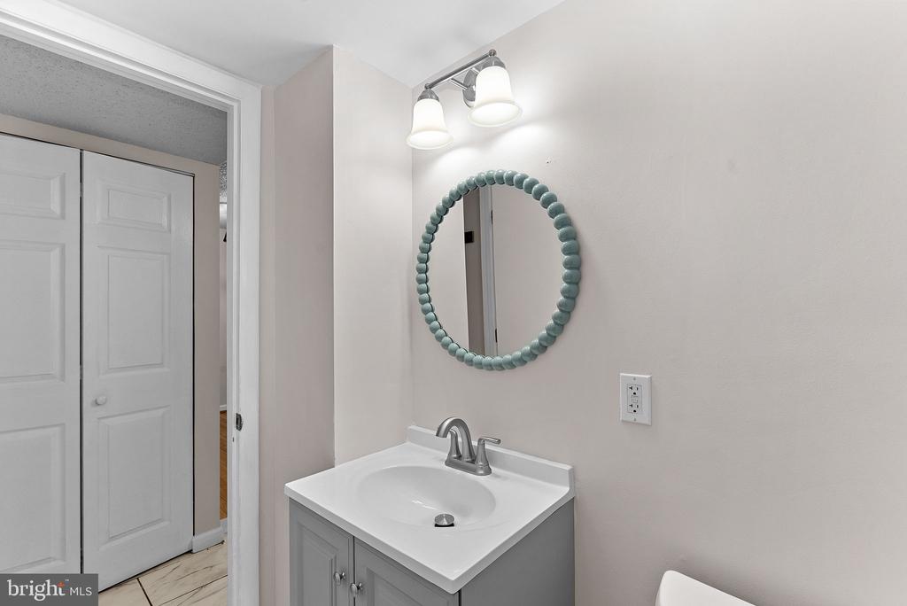 8693 BENT ARROW COURT