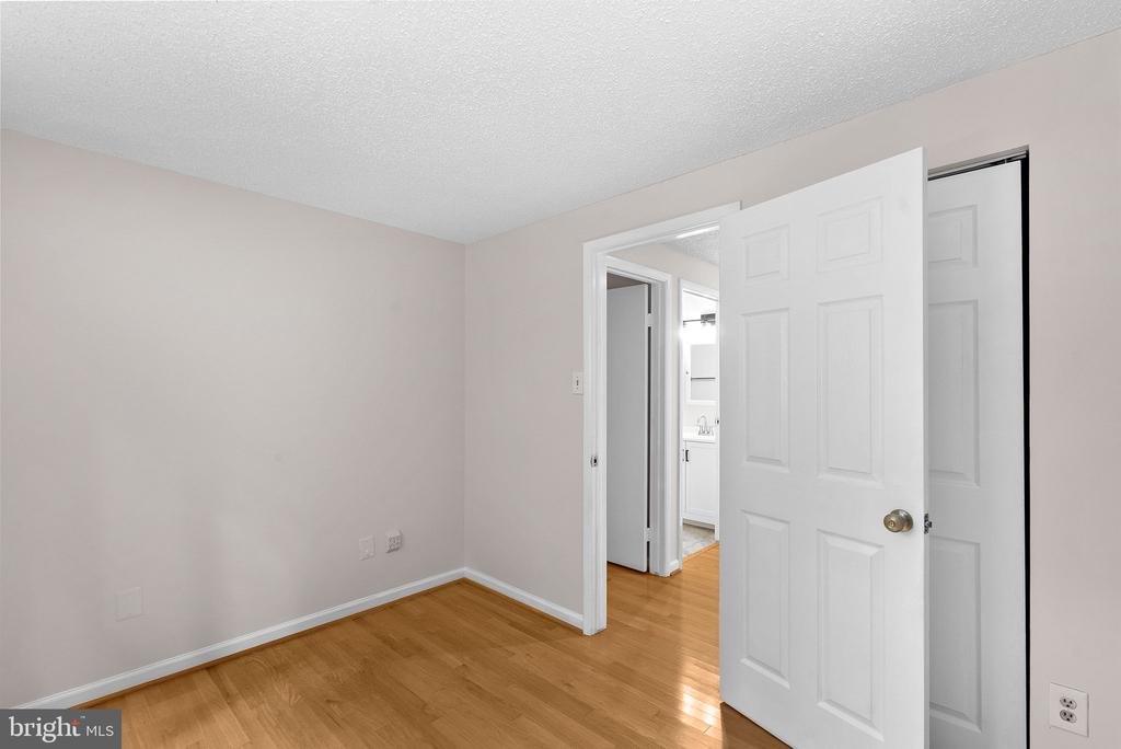 8693 BENT ARROW COURT