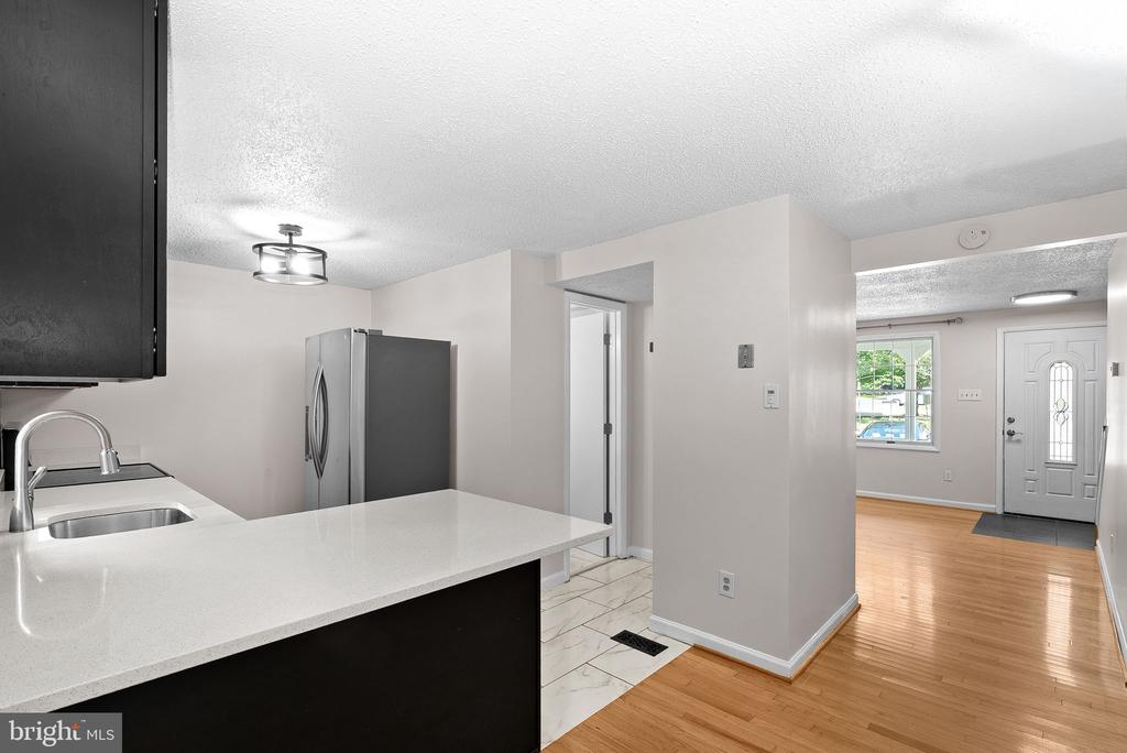 8693 BENT ARROW COURT