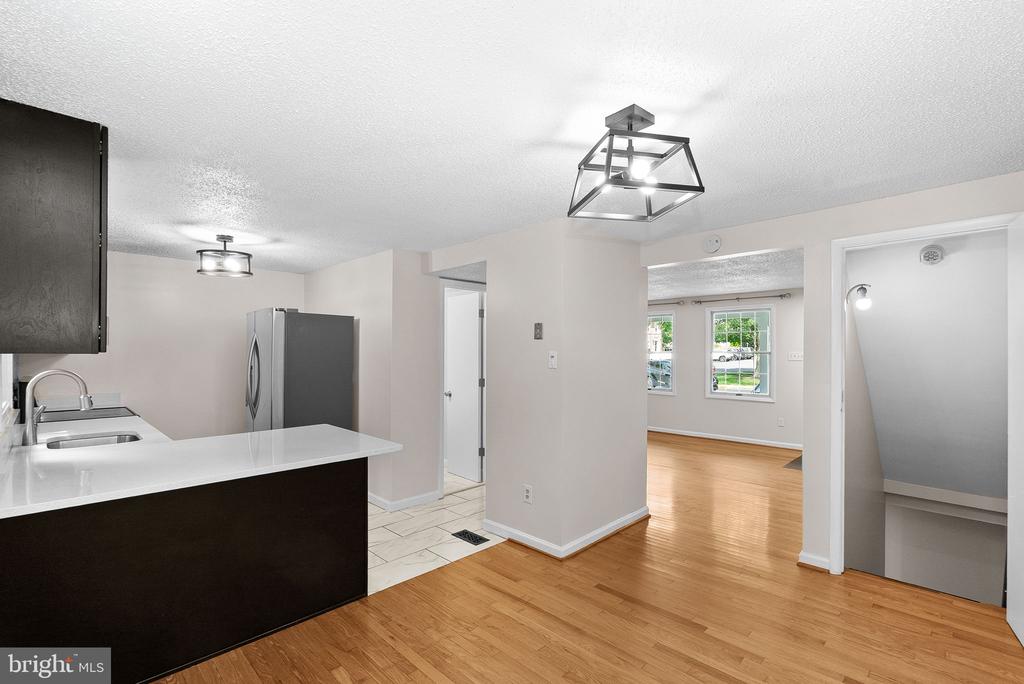 8693 BENT ARROW COURT