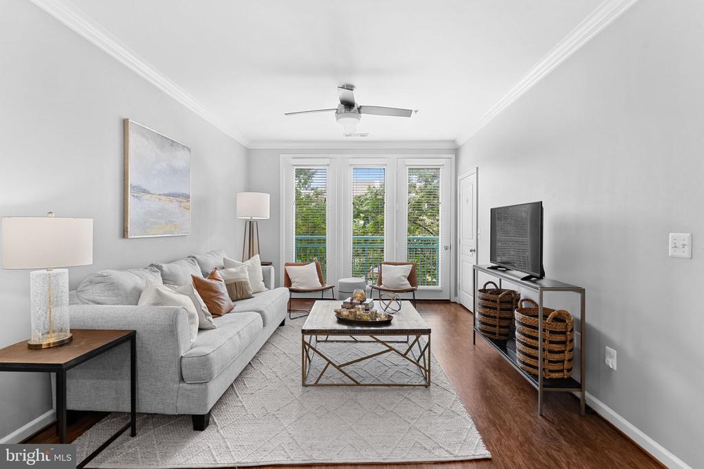 12000 MARKET STREET Unit: 172