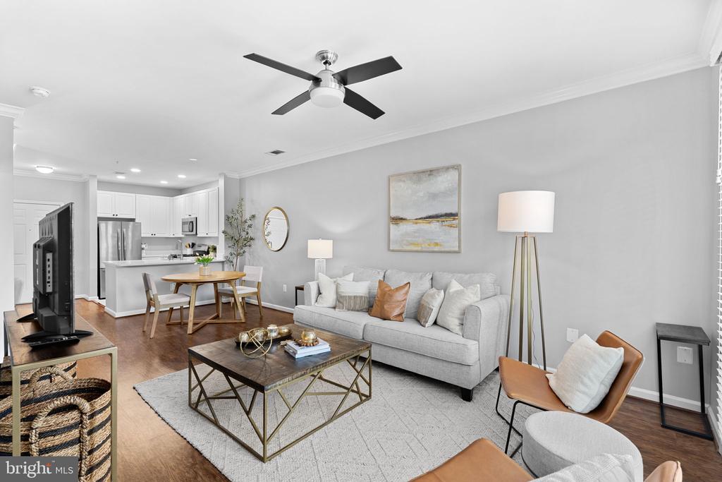 12000 MARKET STREET Unit: 172