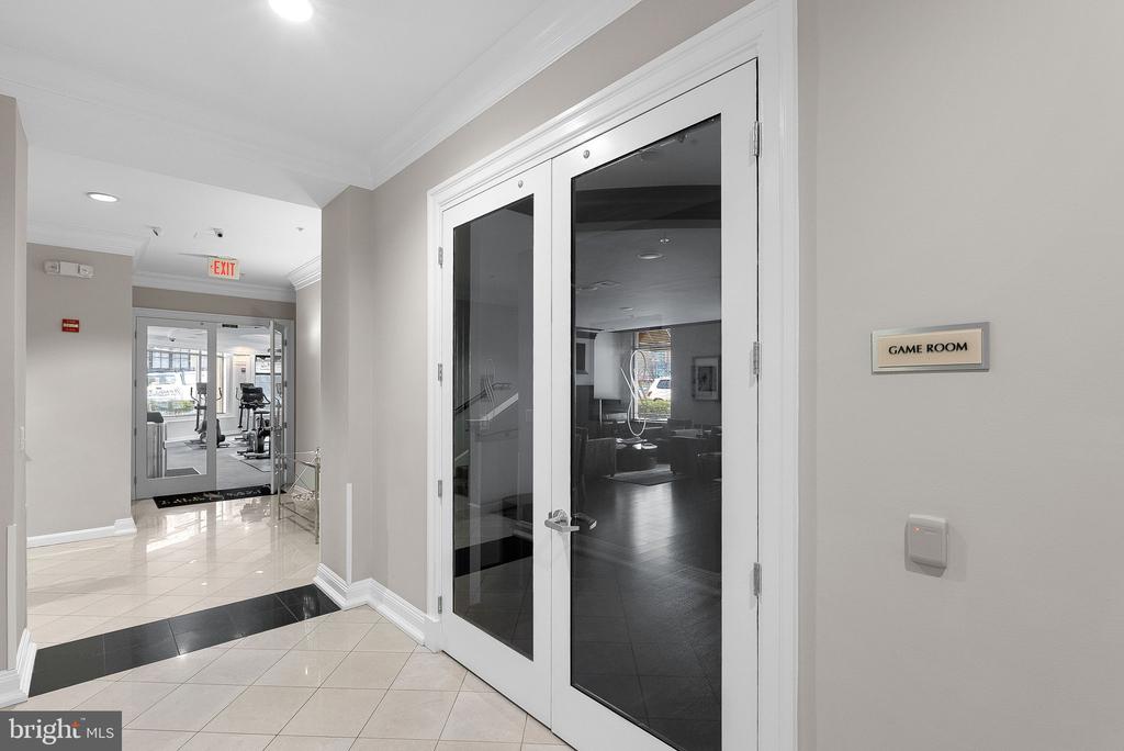 12000 MARKET STREET Unit: 172