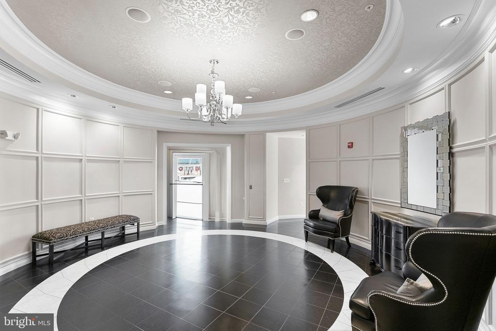 12000 MARKET STREET Unit: 172