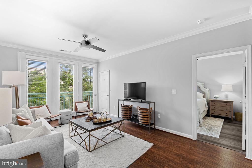12000 MARKET STREET Unit: 172