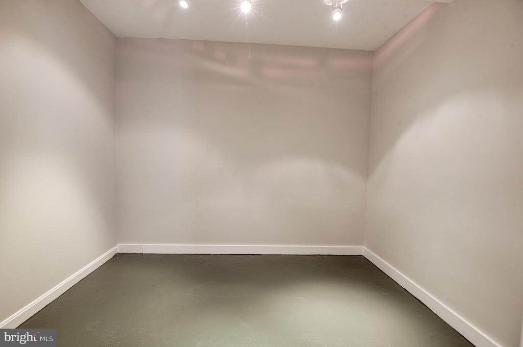 2669 OAKTON GLEN DRIVE