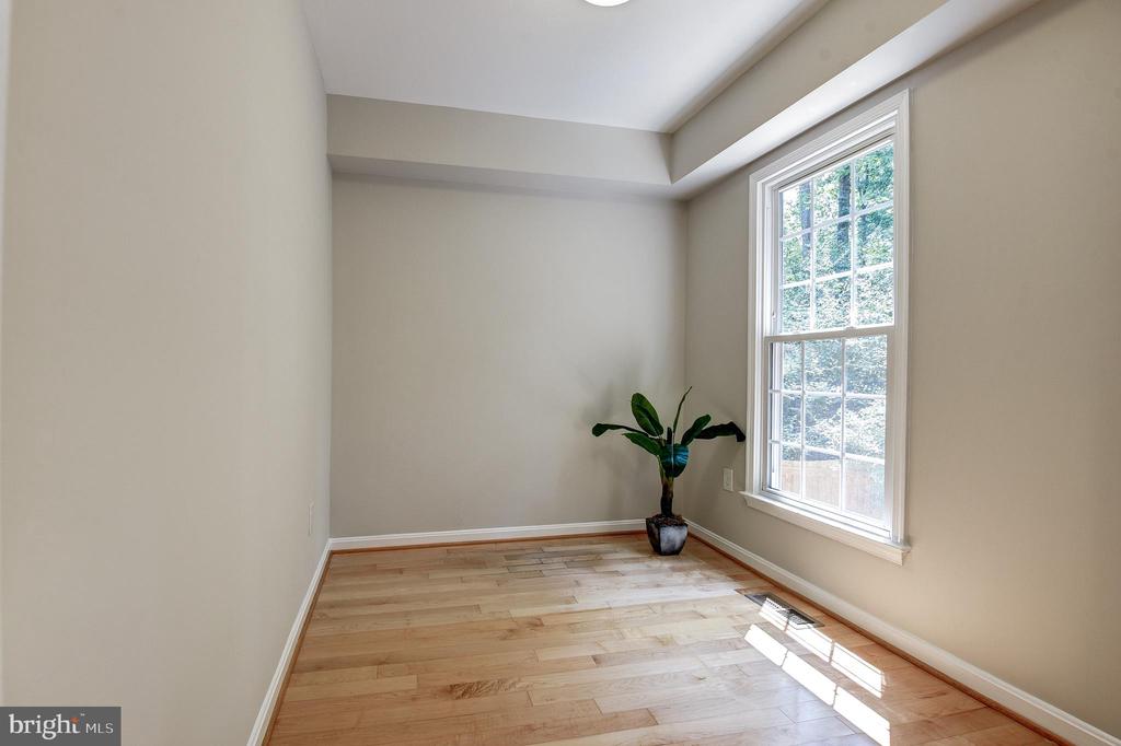 2669 OAKTON GLEN DRIVE