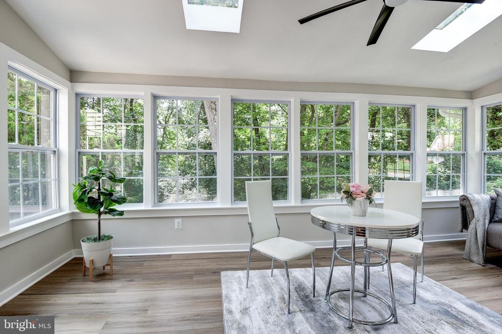2669 OAKTON GLEN DRIVE